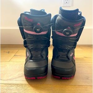 Van’s Snowboard Boots